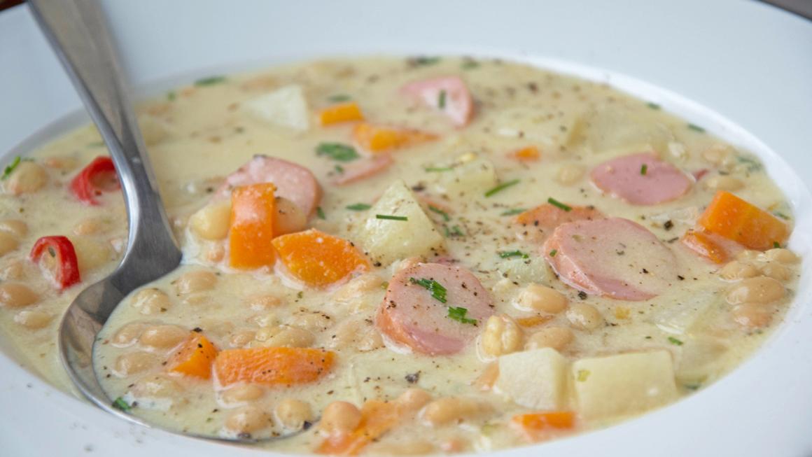 Weisse Bohnensuppe