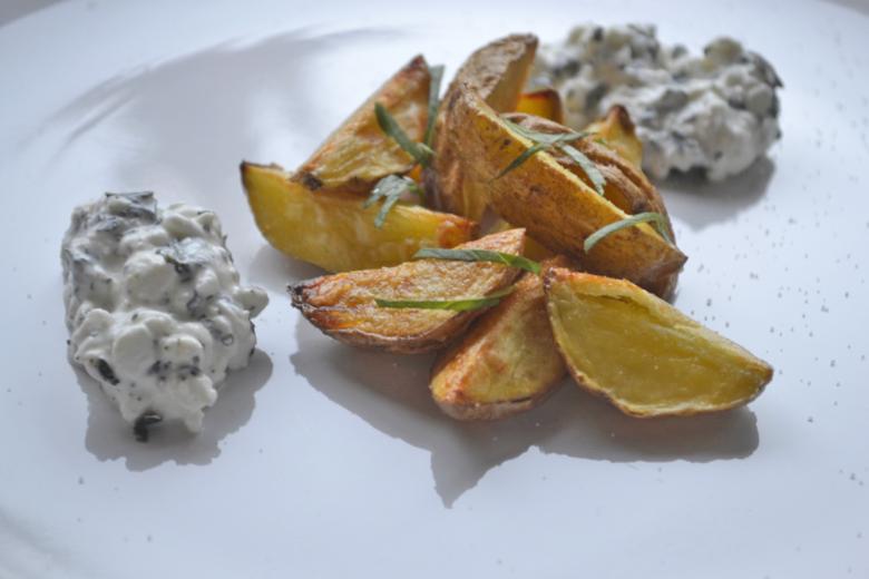 Ofenkartoffeln mit Bärlauchdip