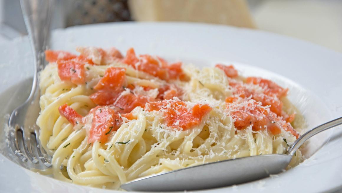 Spaghetti mit Lachs