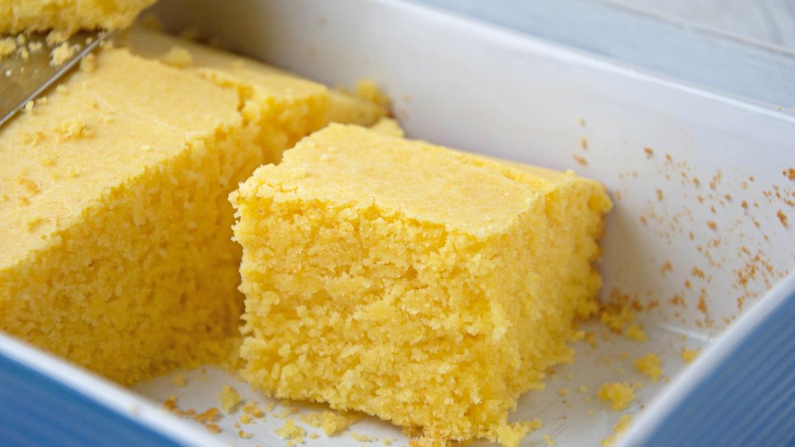 Omas goldener Maiscake
