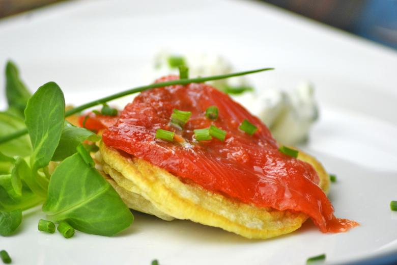 Blinis mit Rauchlachs