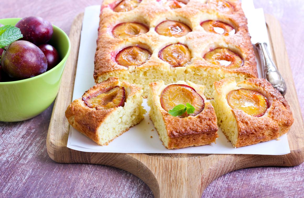 Blechkuchen mit Zwetschgen