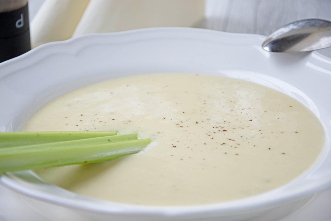 Sellerie-Käse-Suppe