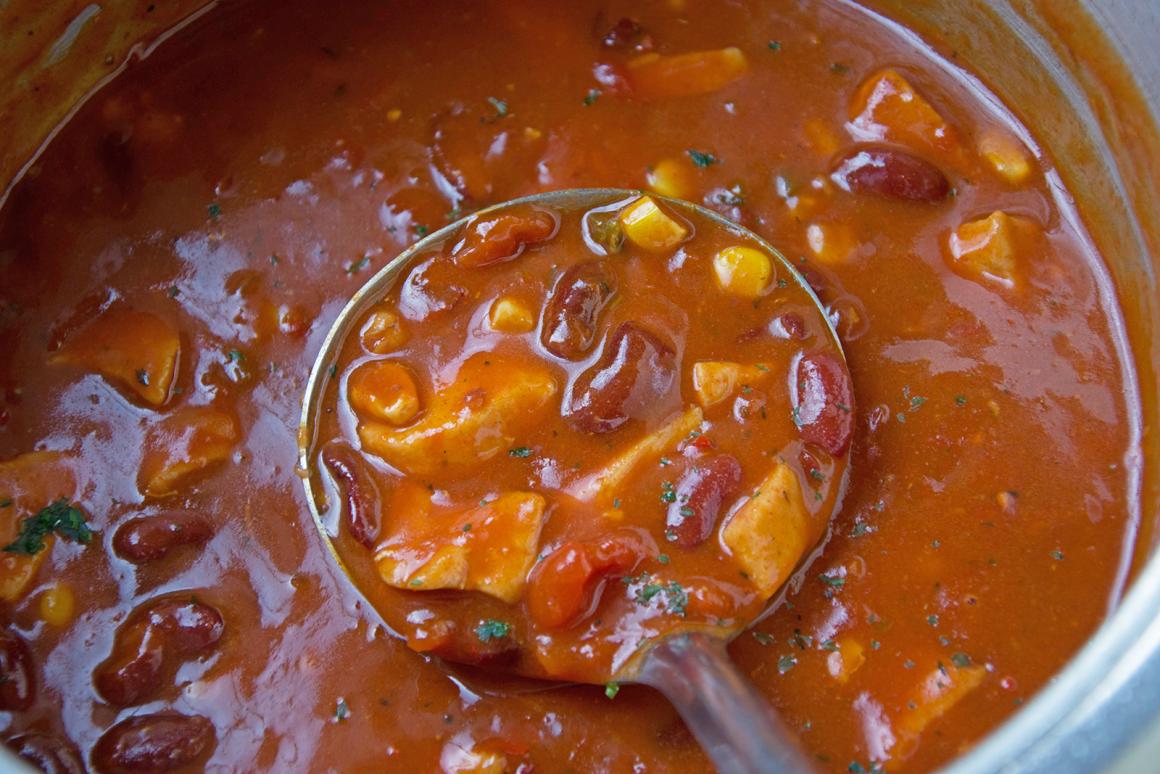 Chili con Carne mit Poulet