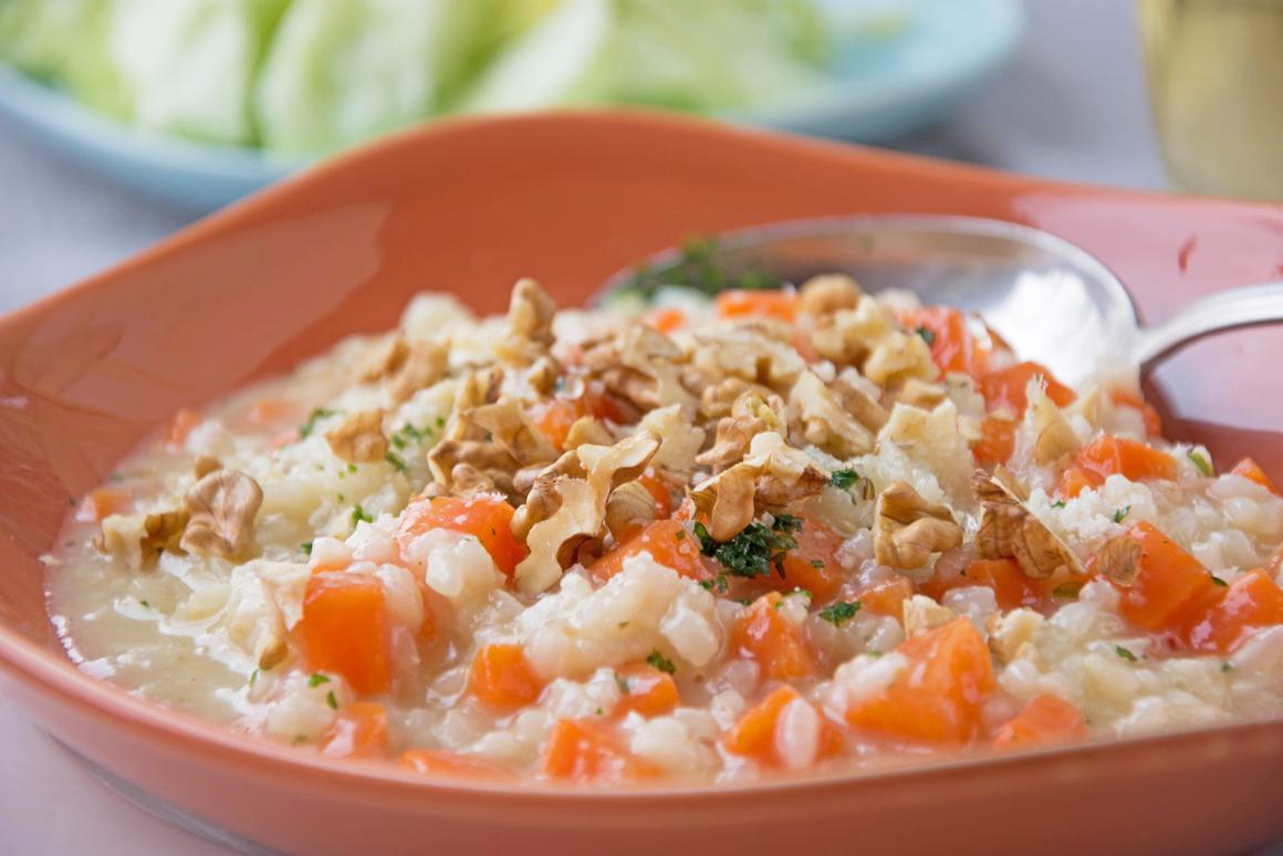 Kürbisrisotto mit Walnüssen