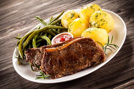 Rindsfilet mit Bohnen