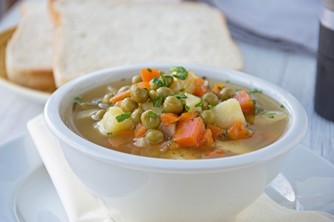 Gemüsesuppe mit Speck
