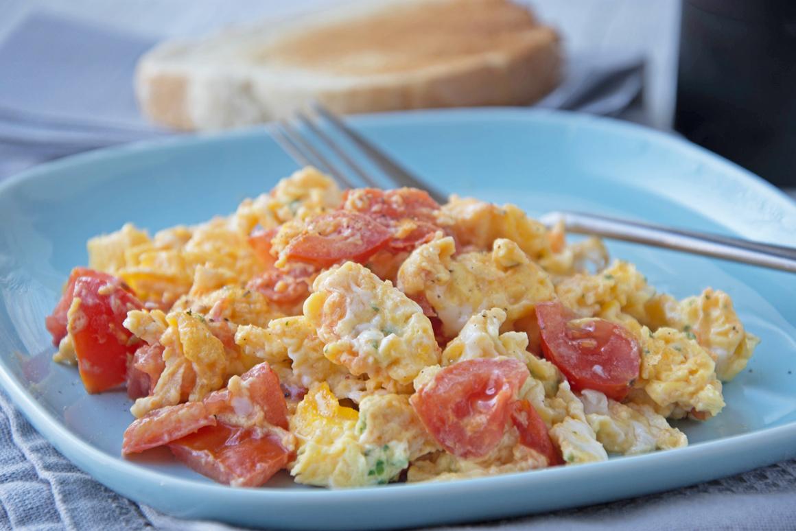 Rührei mit Tomaten