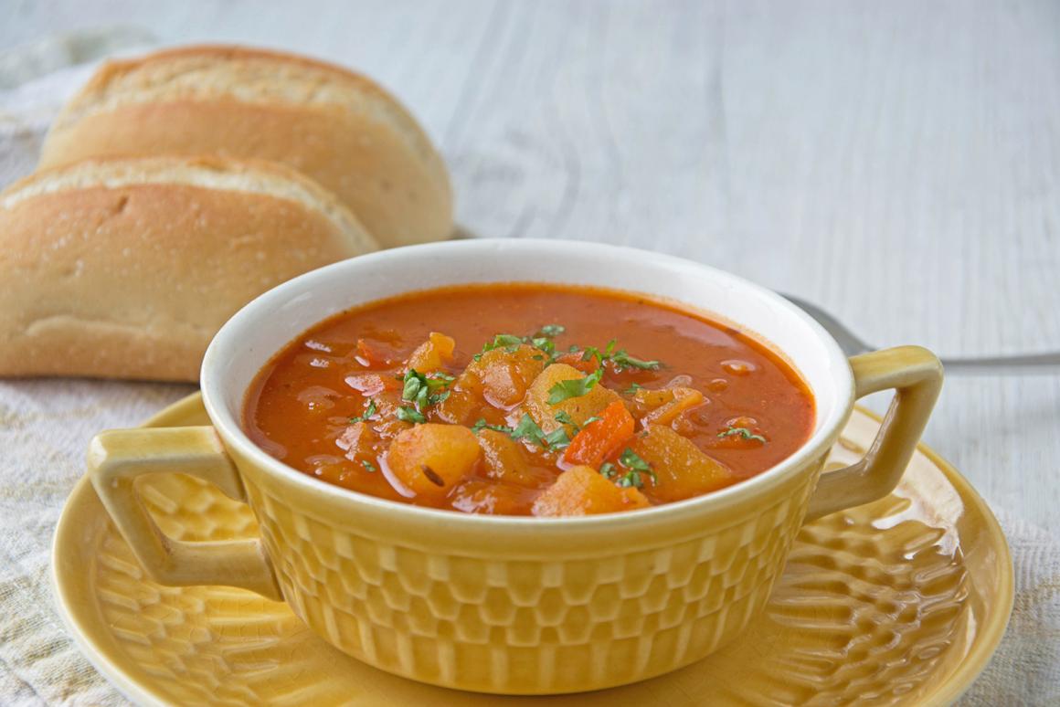 Ungarische Gulaschsuppe