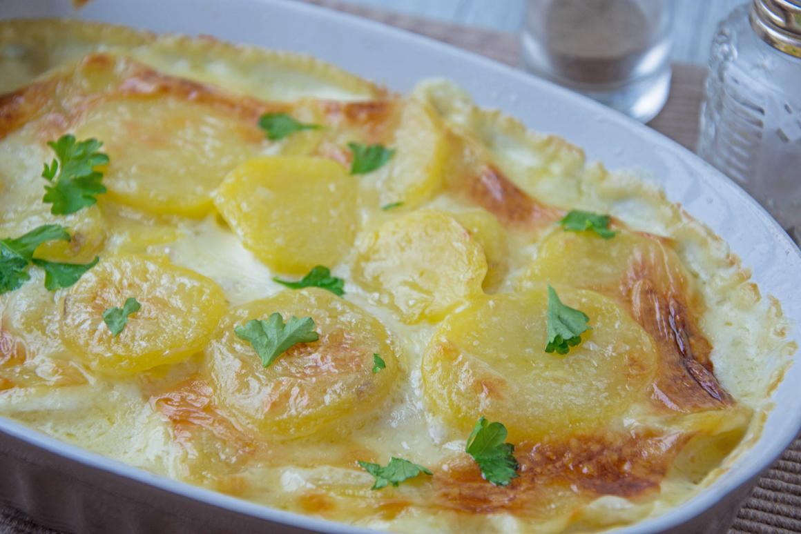 Kartoffelgratin mit Rahm