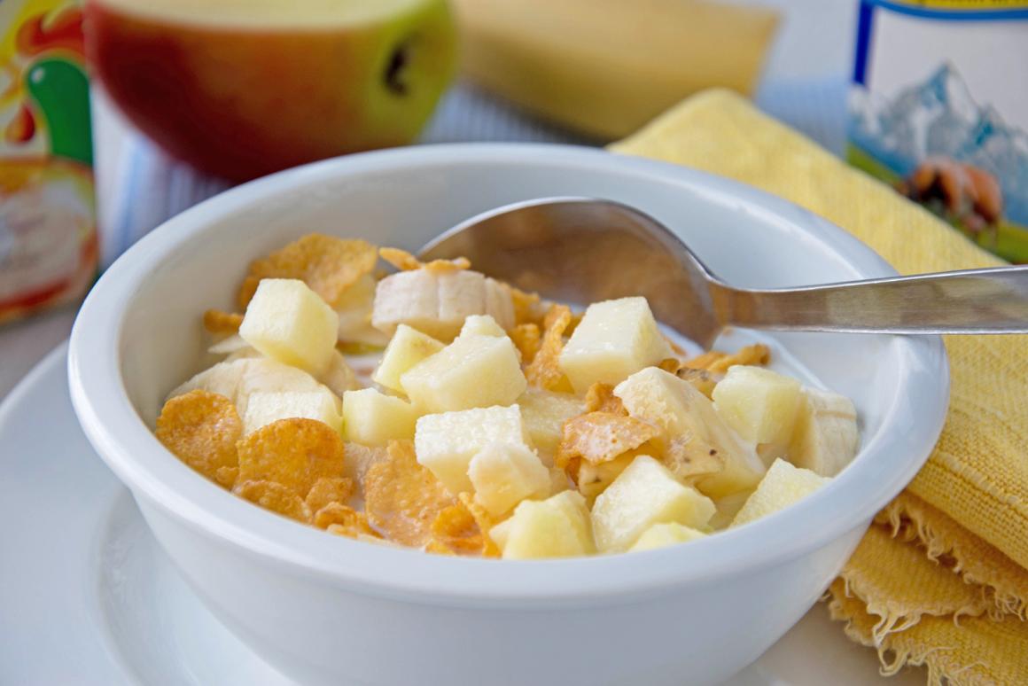 Kokos-Müesli mit Früchten