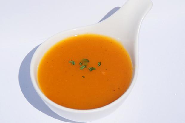 Rüebli-Apfel-Ingwer-Suppe