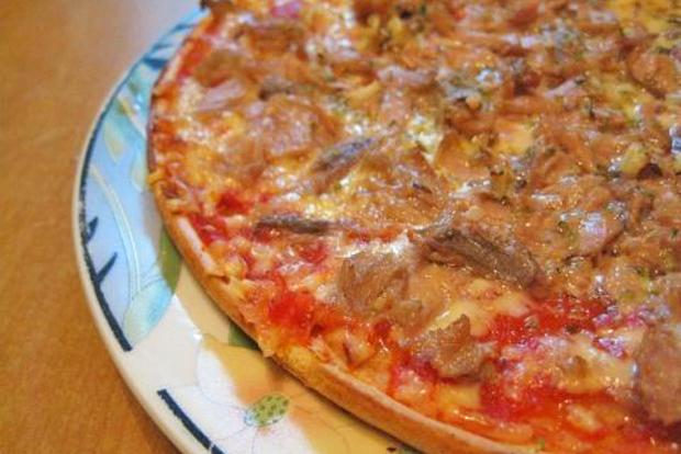 Thunfisch Pizza