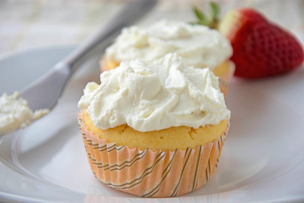 Einfaches Cupcake Topping