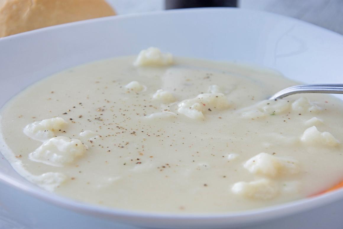 Blumenkohlsuppe mit Lauch