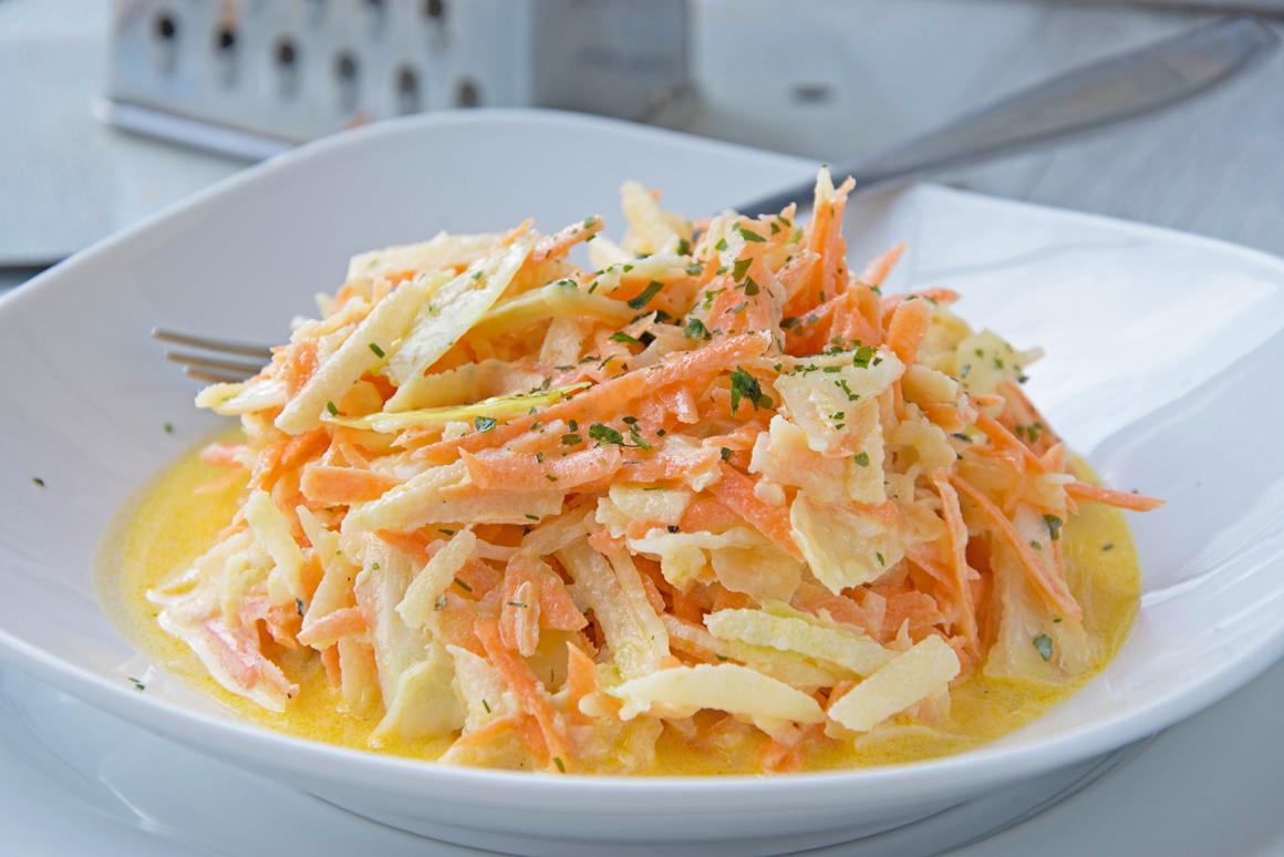 Amerikanischer Krautsalat