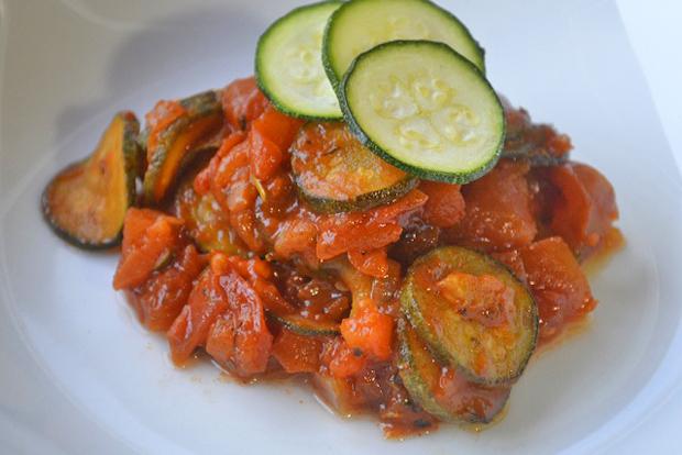 Zucchetti-Tomaten-Gemüse
