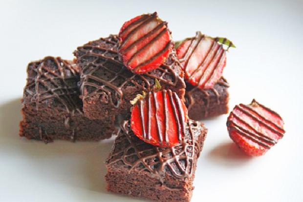 Erdbeer Brownies