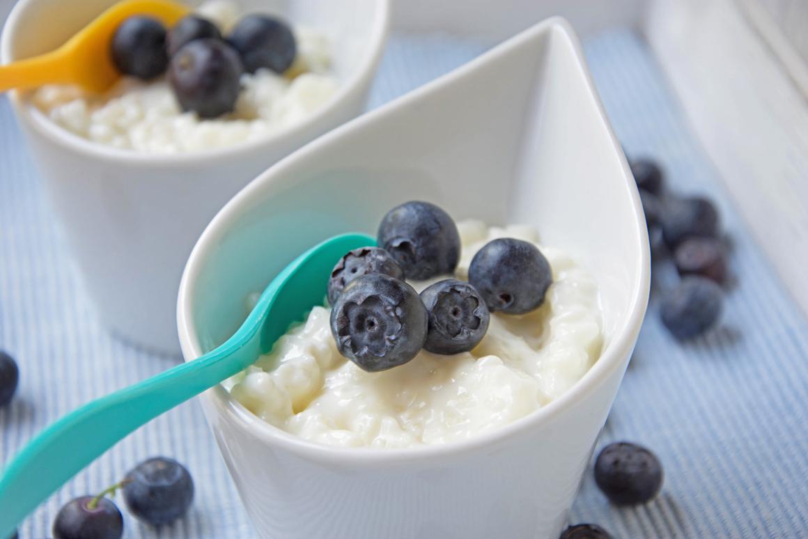 Milchreis mit Früchten