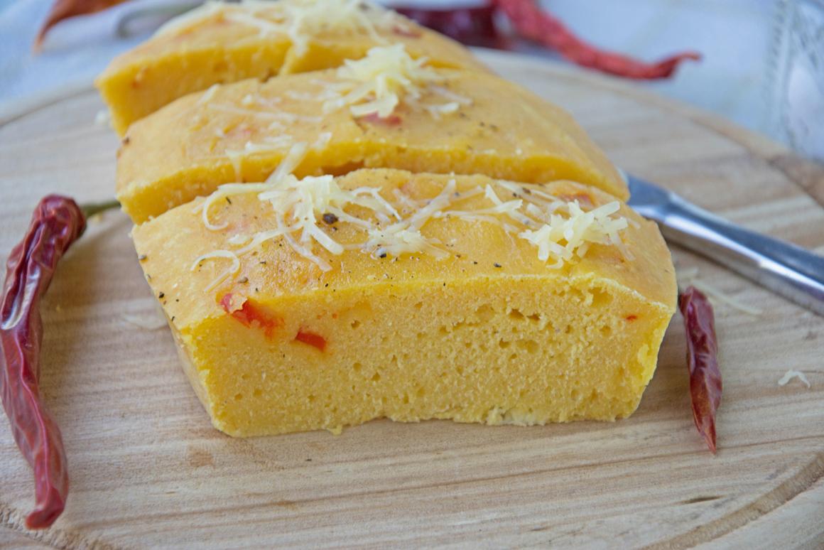 Mais-Chili-Brot