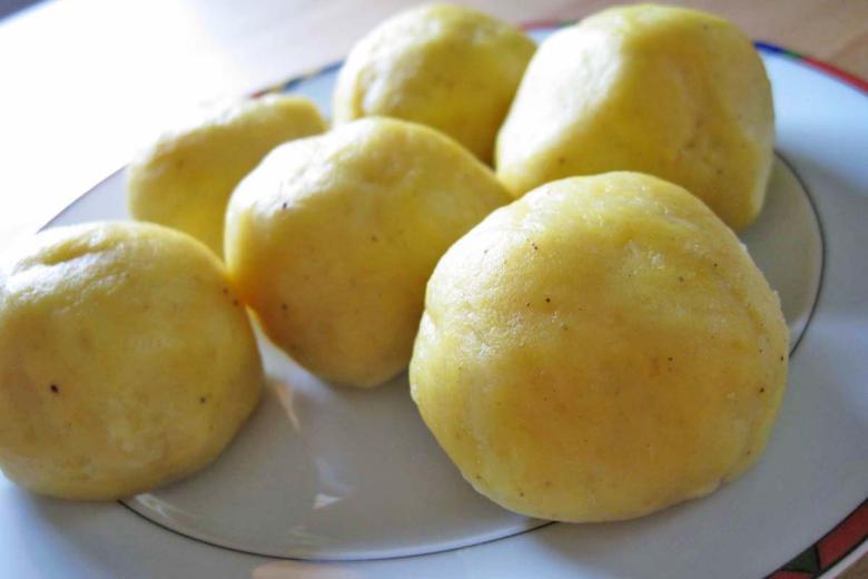 Einfache Kartoffelknödel