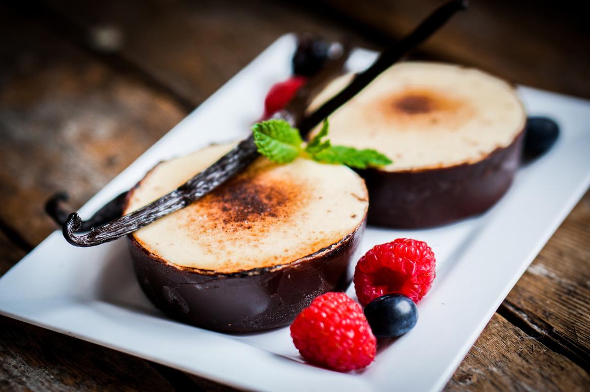 Creme Brülee Cafe