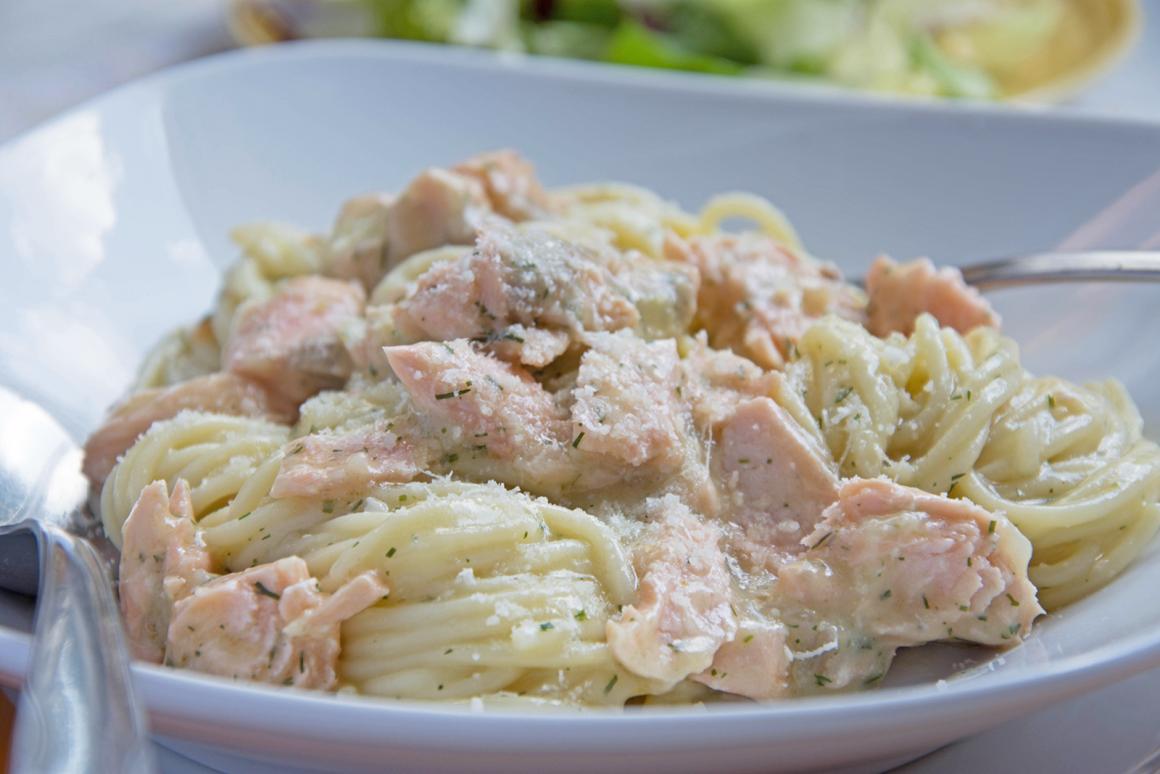 Spaghetti mit Lachs