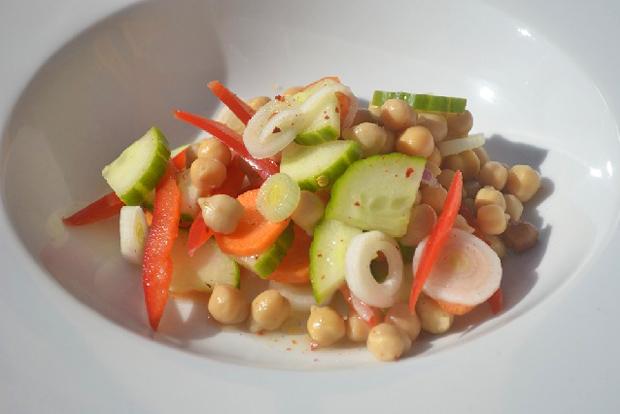 Kichererbsen Salat