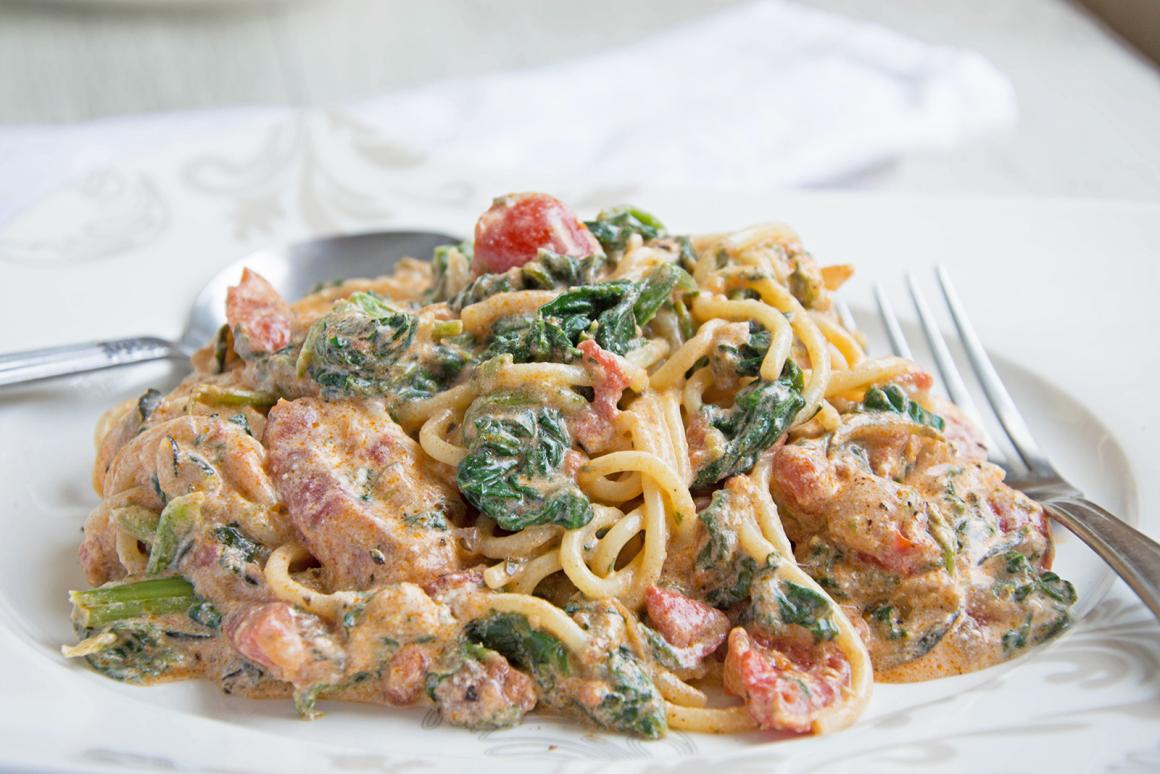 Spaghetti mit Spinat
