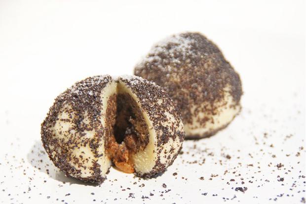Gefüllte Mohnknödel