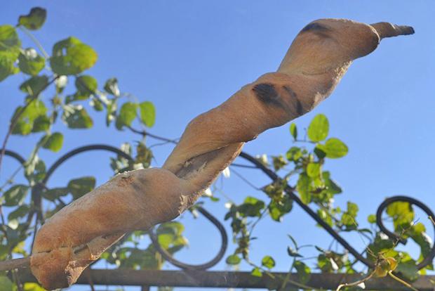 Schlangenbrot (Stockbrot)