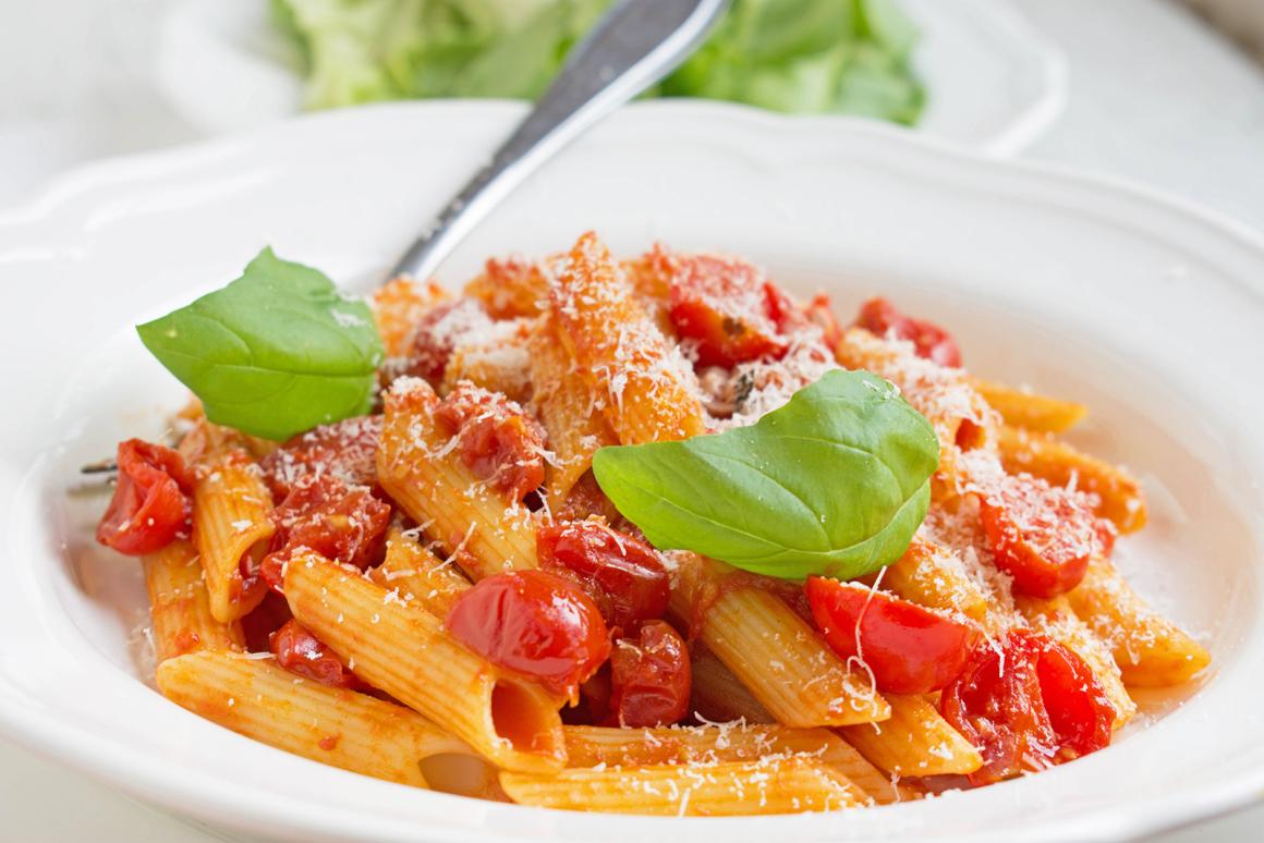 Penne mit Tomatensauce