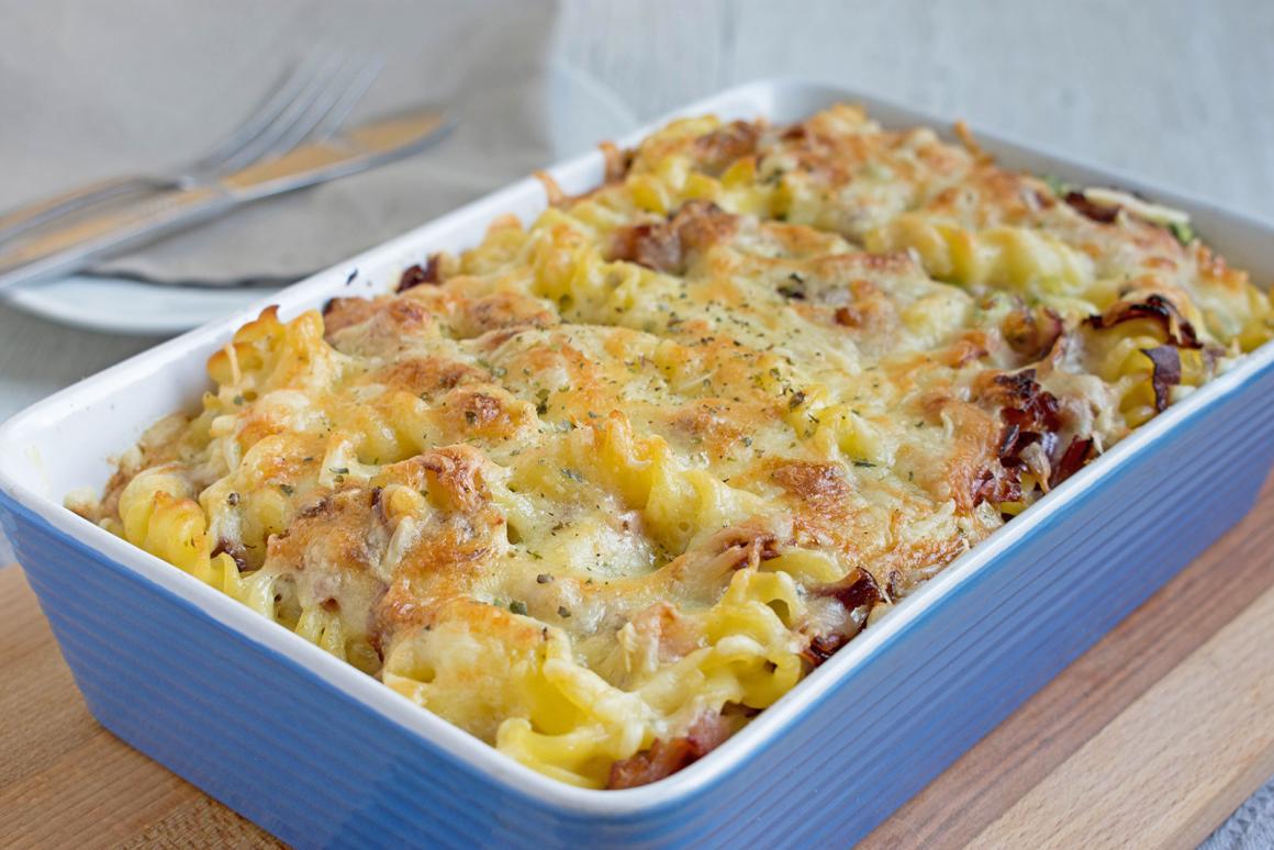 Pastaauflauf mit Schinken