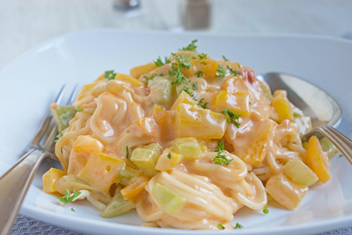 Spaghetti mit Peperonisauce