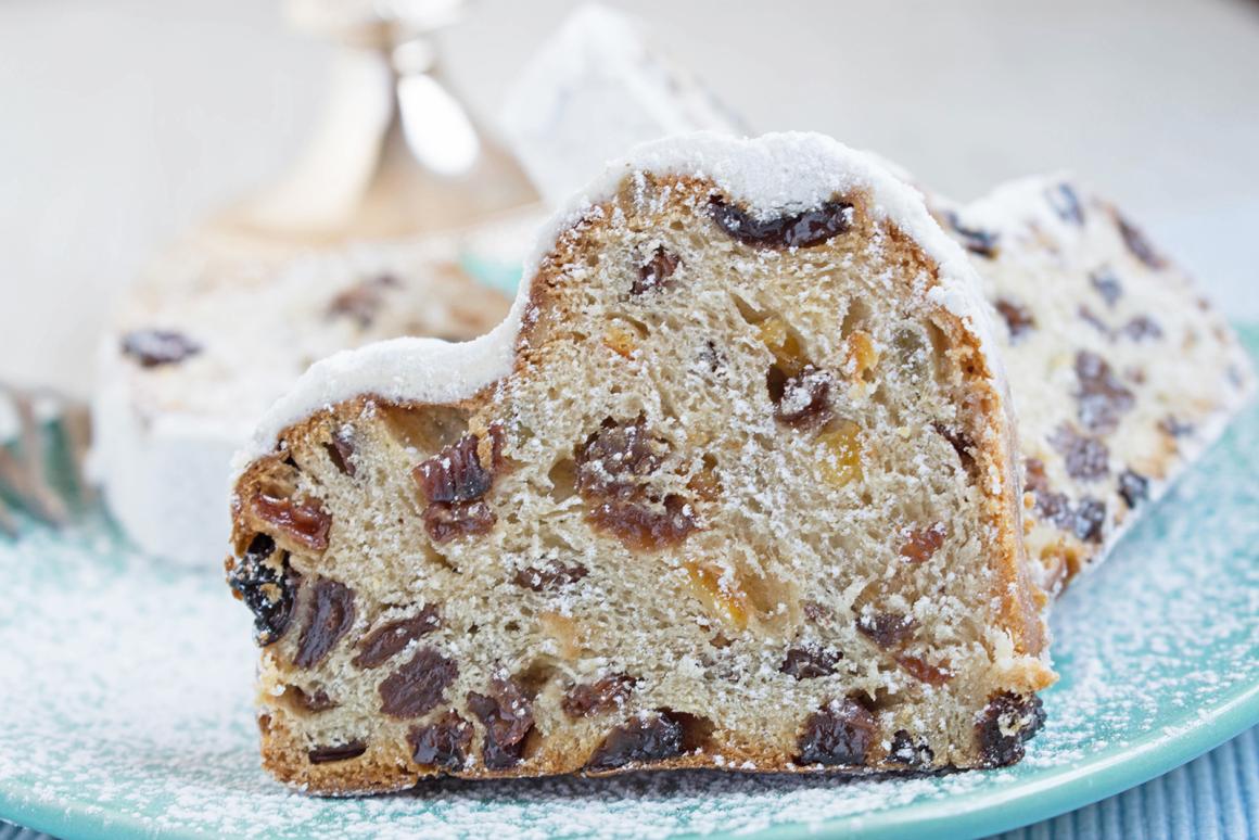 Omas Quarkstollen