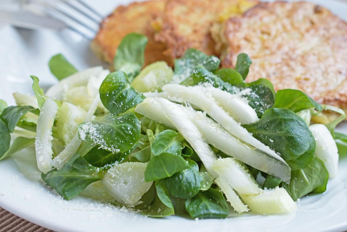 Fenchelsalat mit Käse