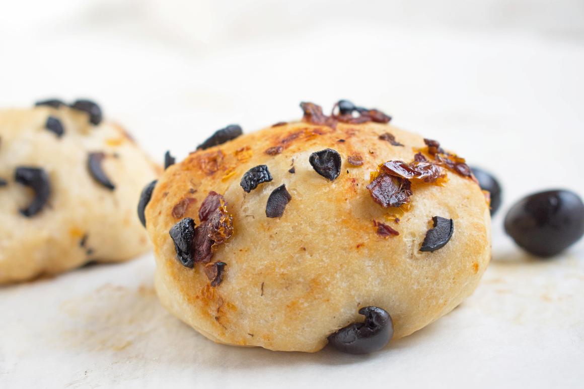 Käsebrötchen à la provencale - Rezept