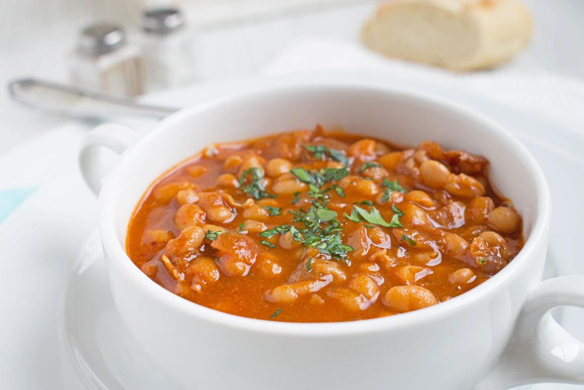 Serbische Bohnensuppe