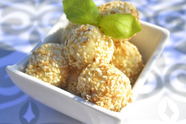 Schnelle Sesam Kartoffelbällchen