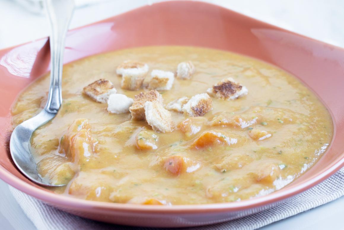Zucchettisuppe mit Kokosmilch