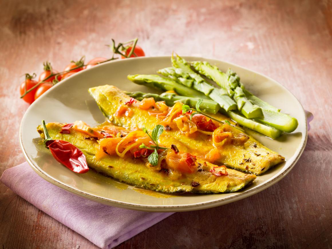 Forelle mit Tomaten-Oliven-Sauce