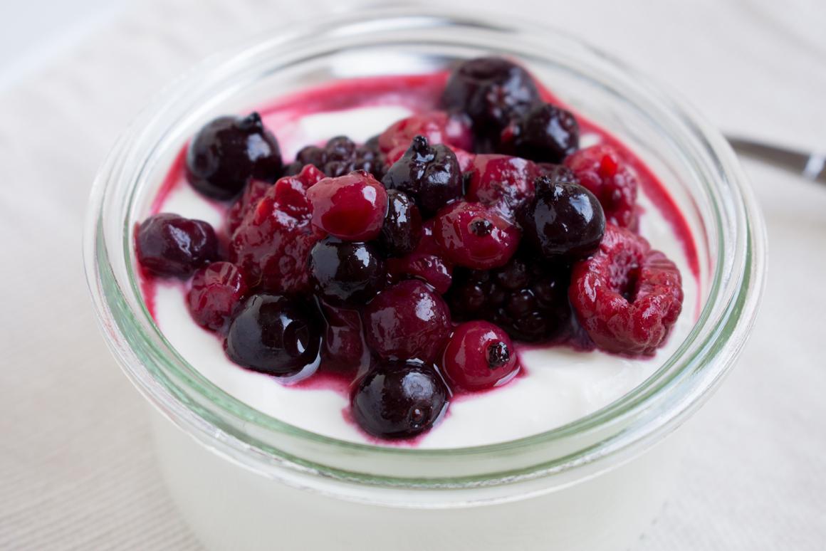 Waldbeer-Quark-Dessert - Rezept