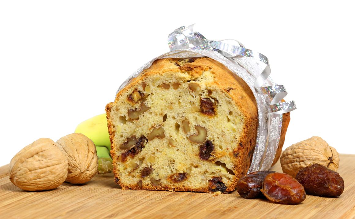 Kuchenbrot mit Nüssen