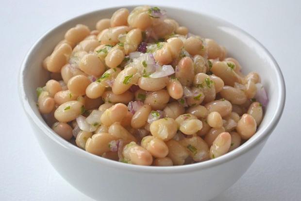 Weisser Bohnensalat