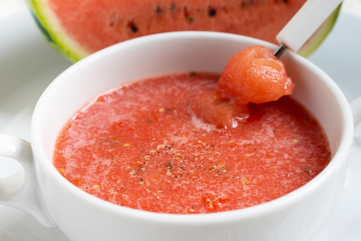 Tomaten-Melonen-Suppe