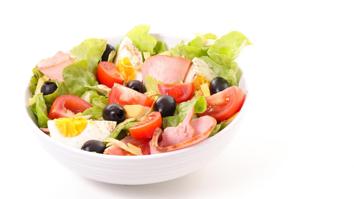Würziger Eier-Schinken-Salat