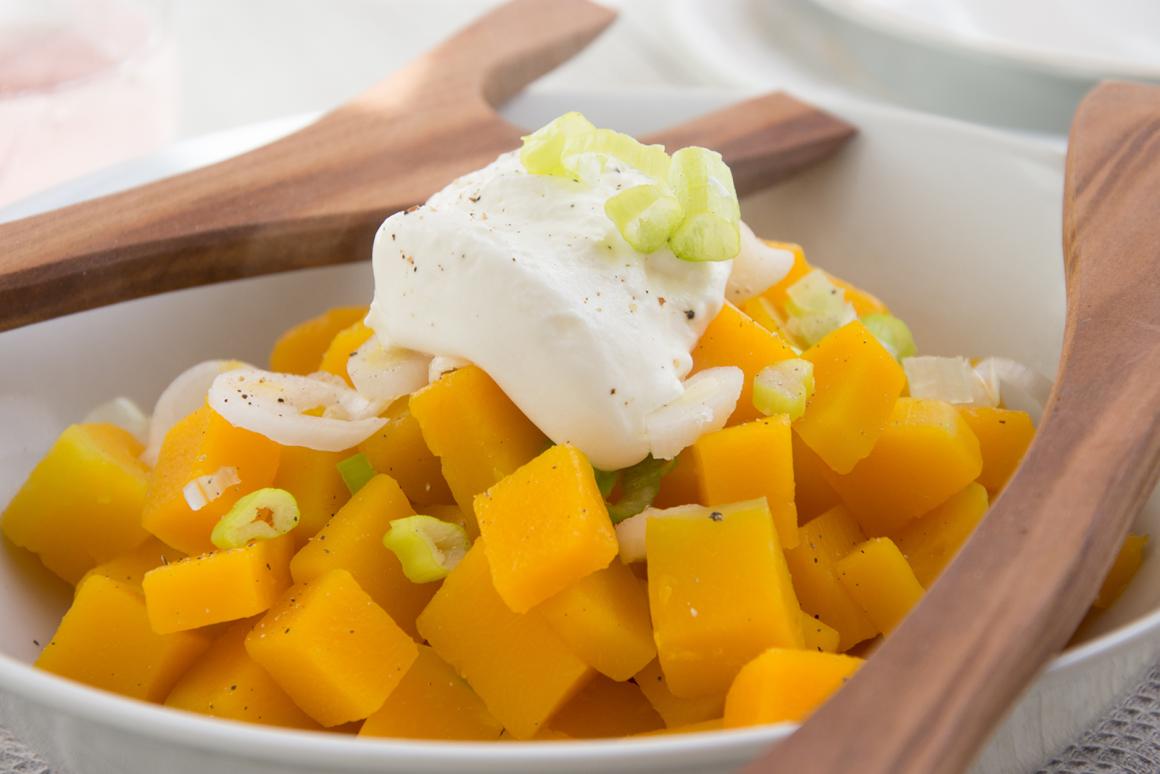 Warmer Kürbissalat mit Frischkäse