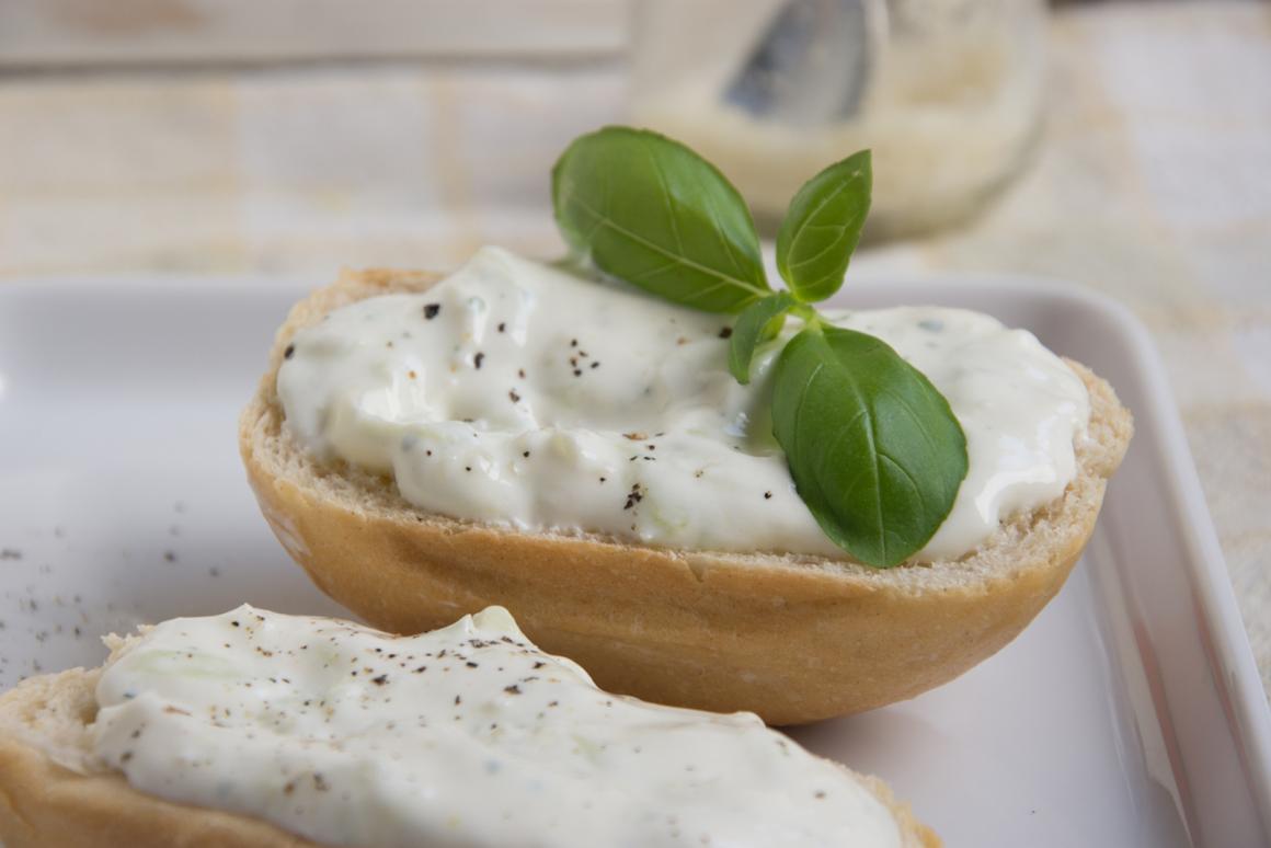 Ciabatti mit Frischkäse-Tzatziki