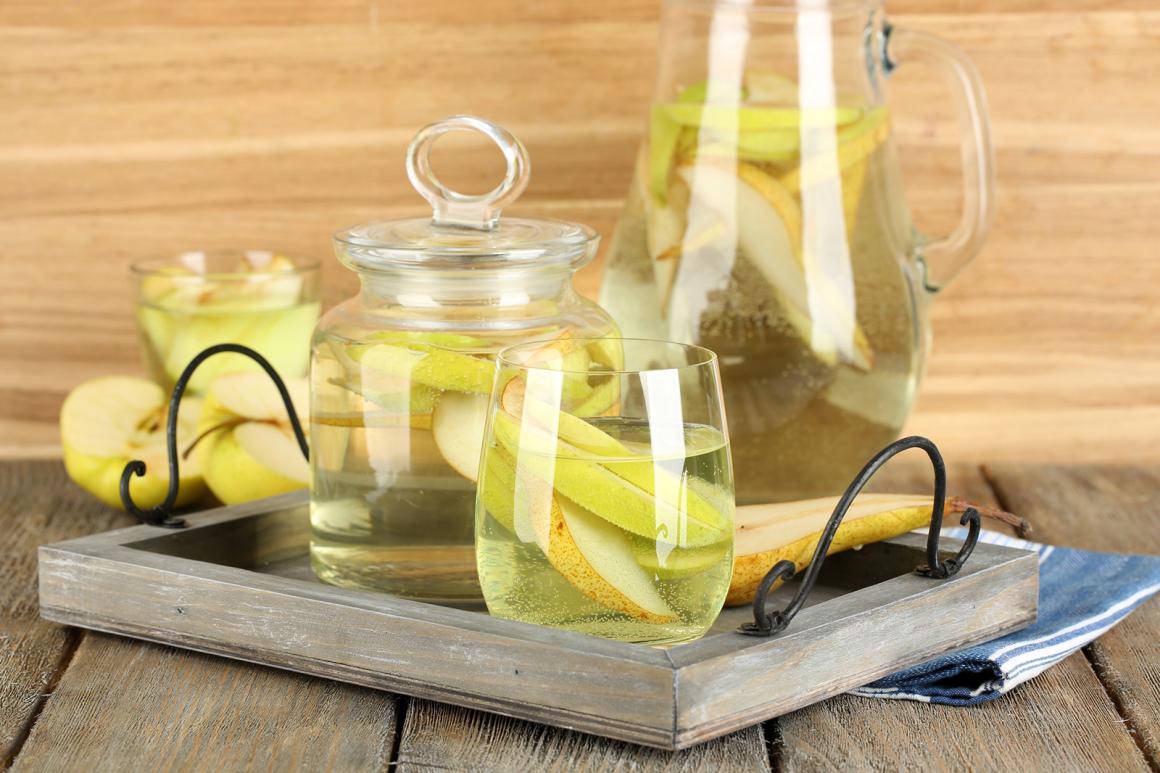 Apfel-Birnen-Bowle