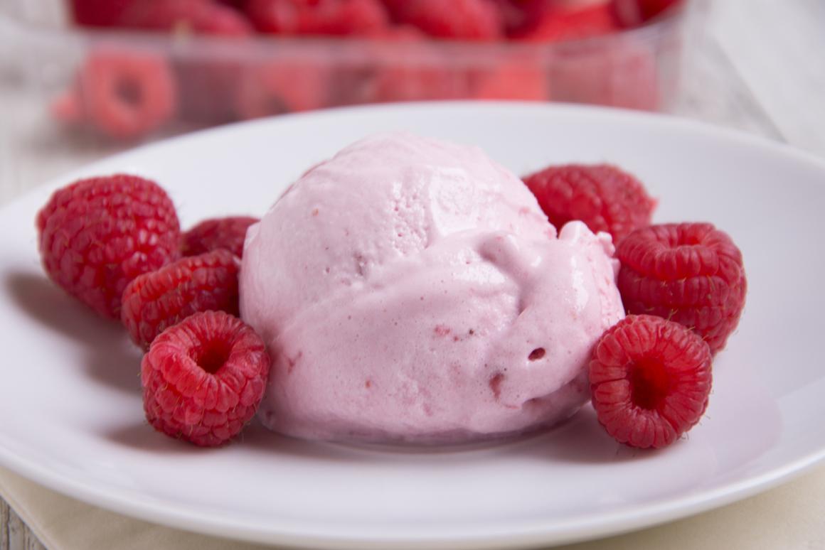 Beeren Quarkglace